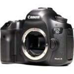 Canon 5D III (Body Only)