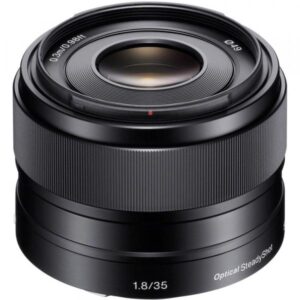 Sony E 35mm F1.8 OSS