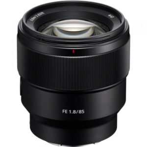 Sony FE 85mm F1.8 Sony FE 85mm F1.8