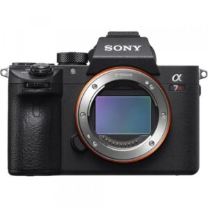 Sony A7R III (Body Only)